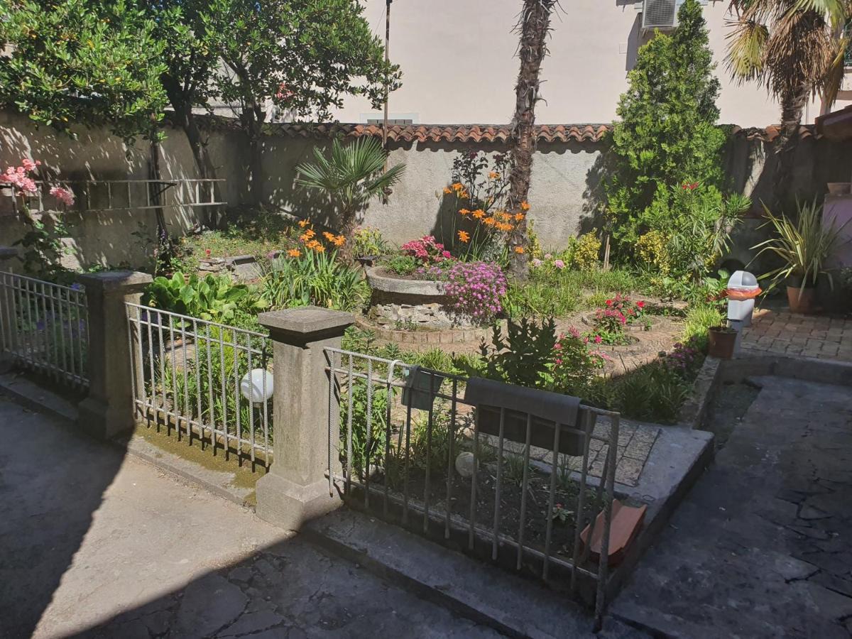 Secret Garden Apartment Koper Exterior photo