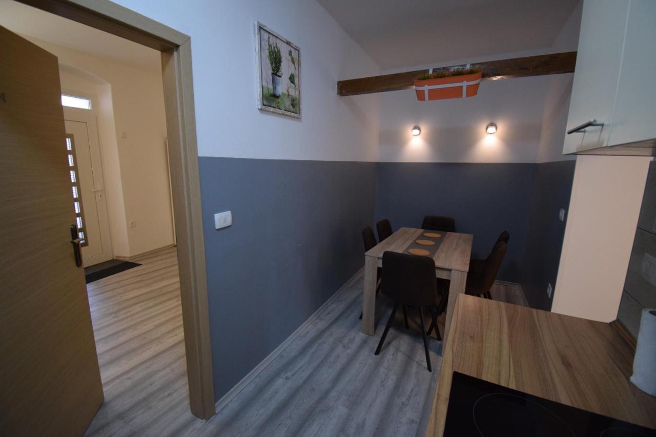 Secret Garden Apartment Koper Exterior photo